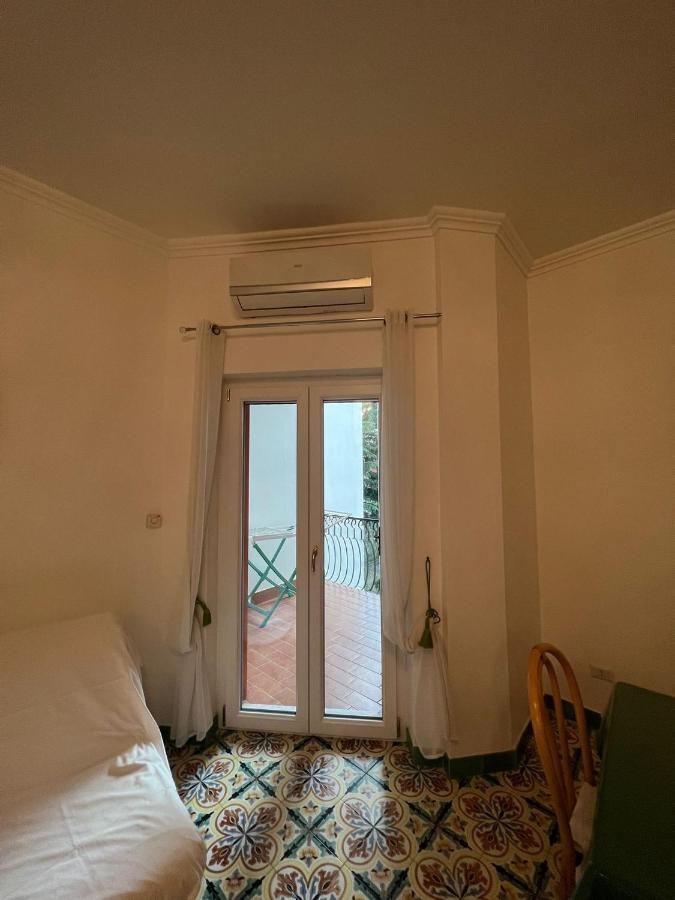 Sorrento Home E Flat Park And Pool Exterior foto