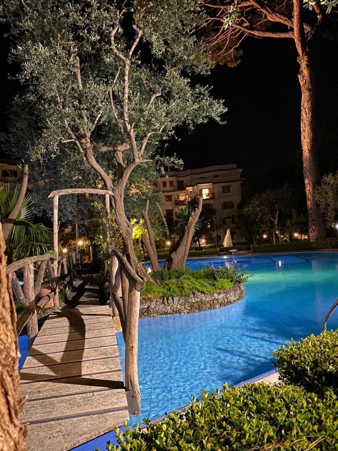 Sorrento Home E Flat Park And Pool Exterior foto